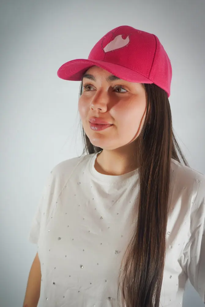 Gorro Corazón Fucsia - Imagen 2