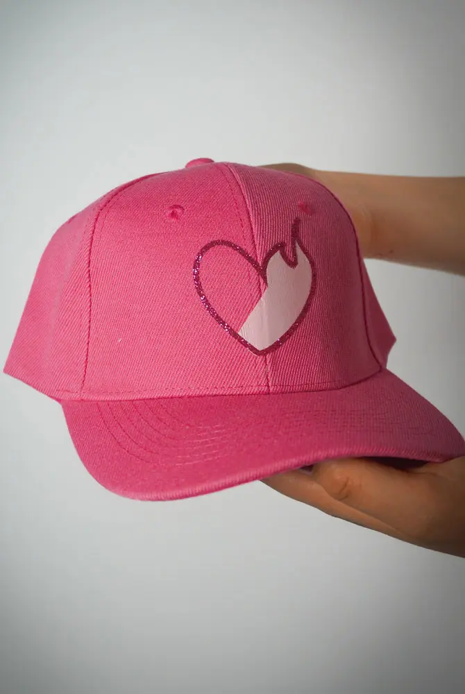 Gorro Corazón Fucsia - Imagen 3
